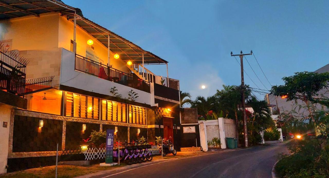 Hustay Guest House - Canggu Esterno foto