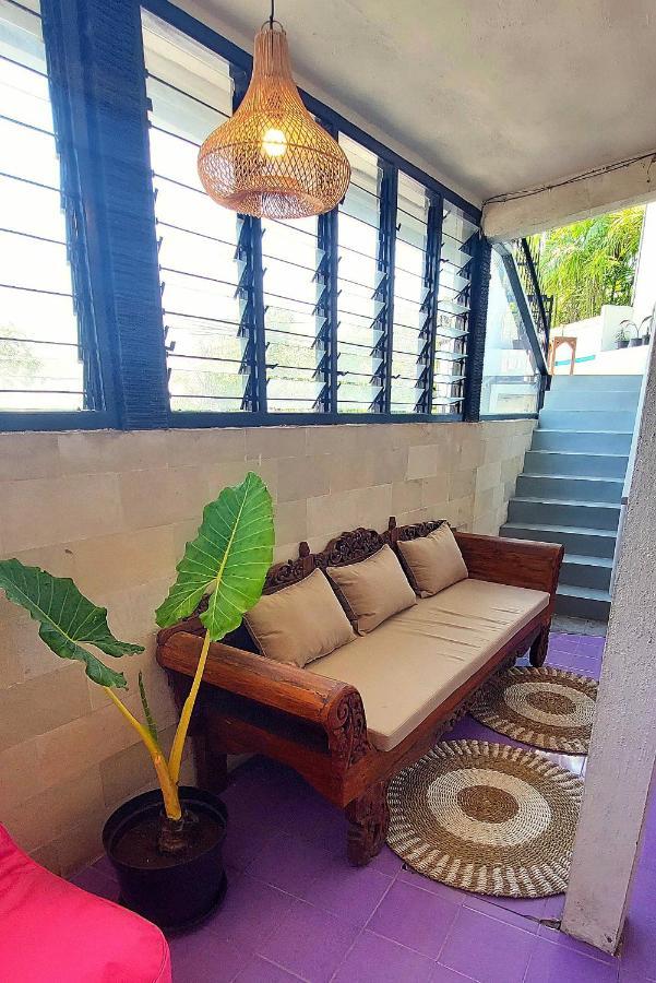 Hustay Guest House - Canggu Esterno foto