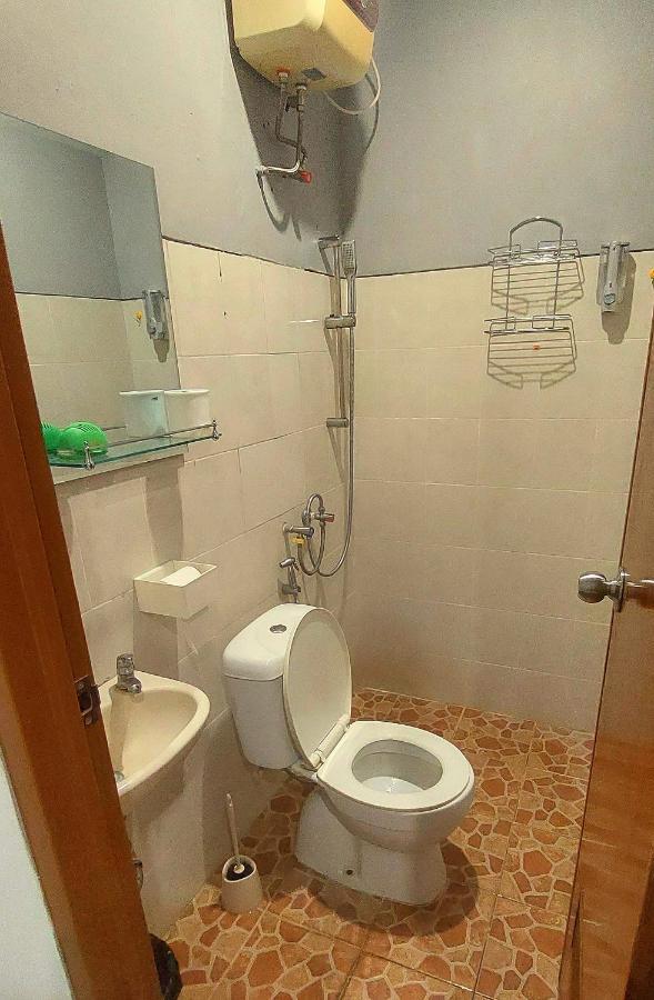 Hustay Guest House - Canggu Esterno foto